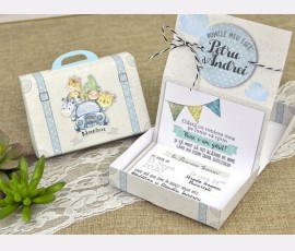 Invitatie de botez cutie bleu