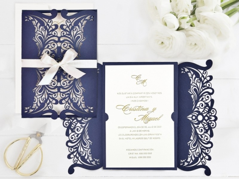 Invitatie De Nunta Decupaj Laser Navy 39746 5 39746 5 Deluxe Cards